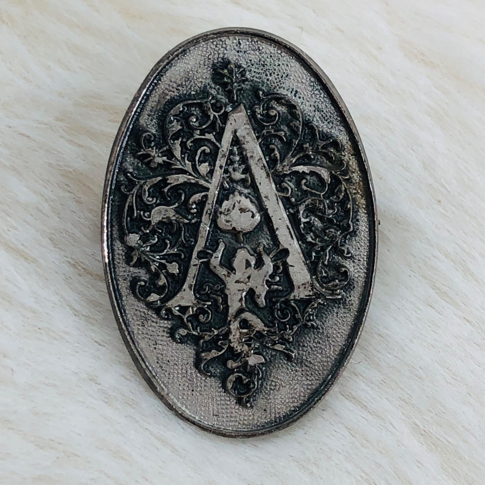 Vtg Aspen Ski Resort Colorado Souvenir Silver Tone Lapel Brooch Pin Badge Vtg Aspen Ski Resort Colorado Souvenir Silver Tone Lapel Brooch Pin Badge
