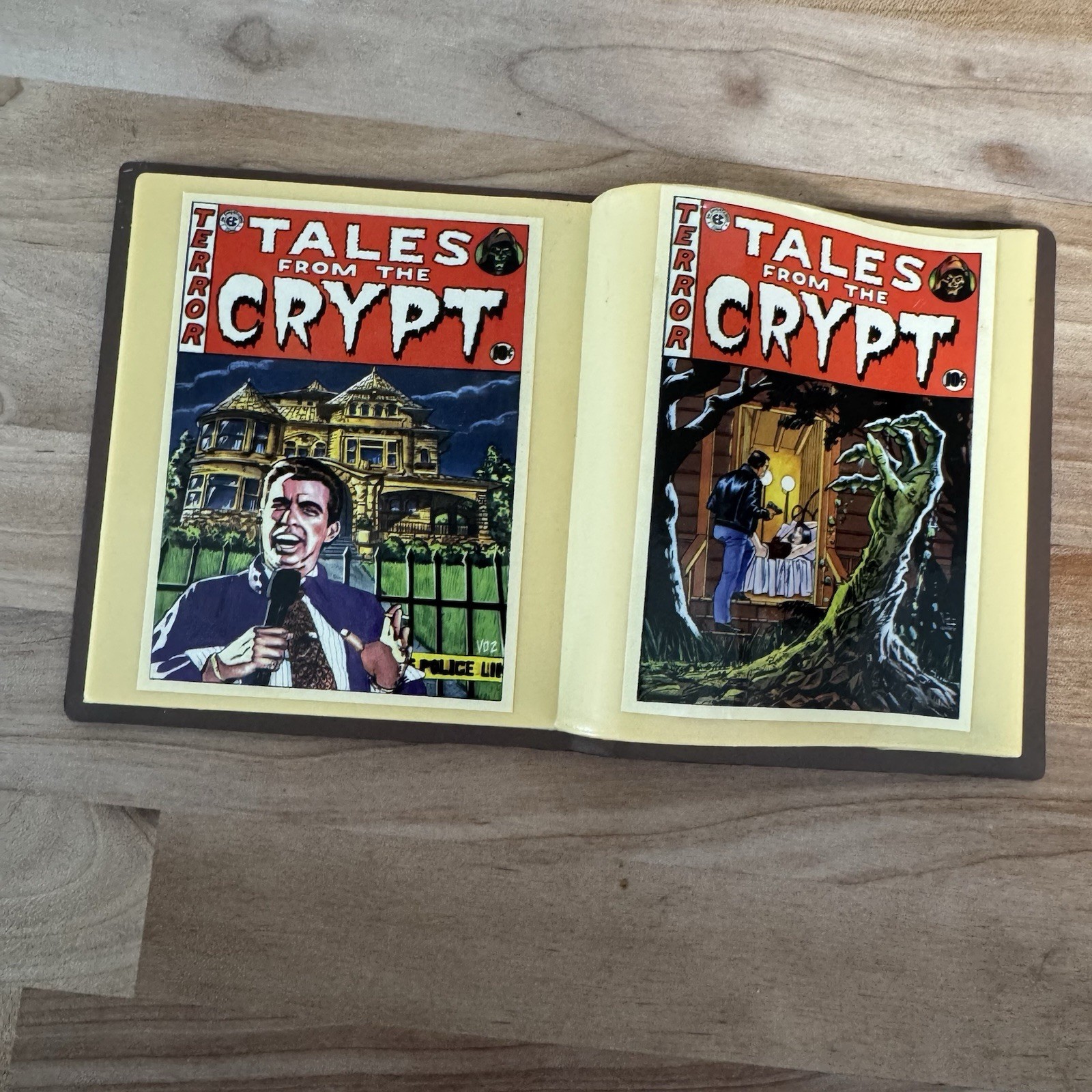 Vintage 1996 Trendmasters Tales from the Crypt Plastic Book Halloween Decor