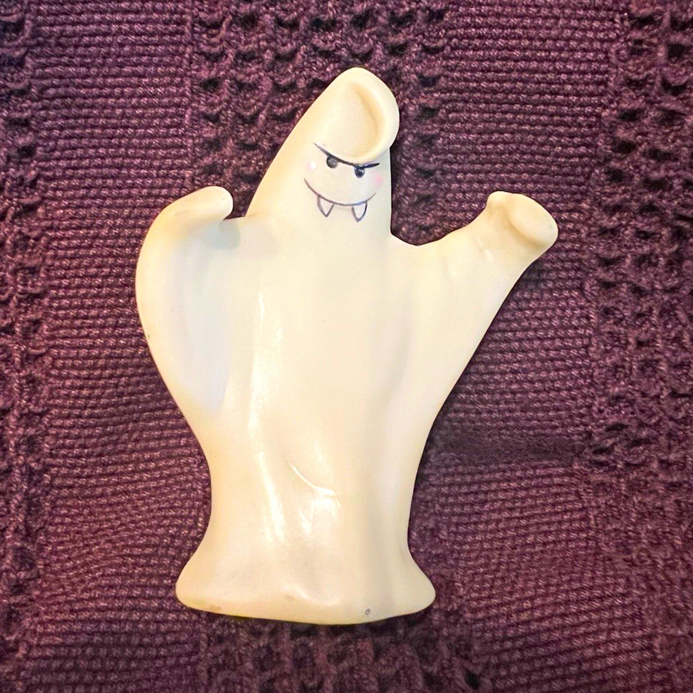 vintage 1968 Hasbro "Kooky Spookys" glow-in-the-dark finger puppet vintage 1968 Hasbro "Kooky Spookys" glow-in-the-dark finger puppet