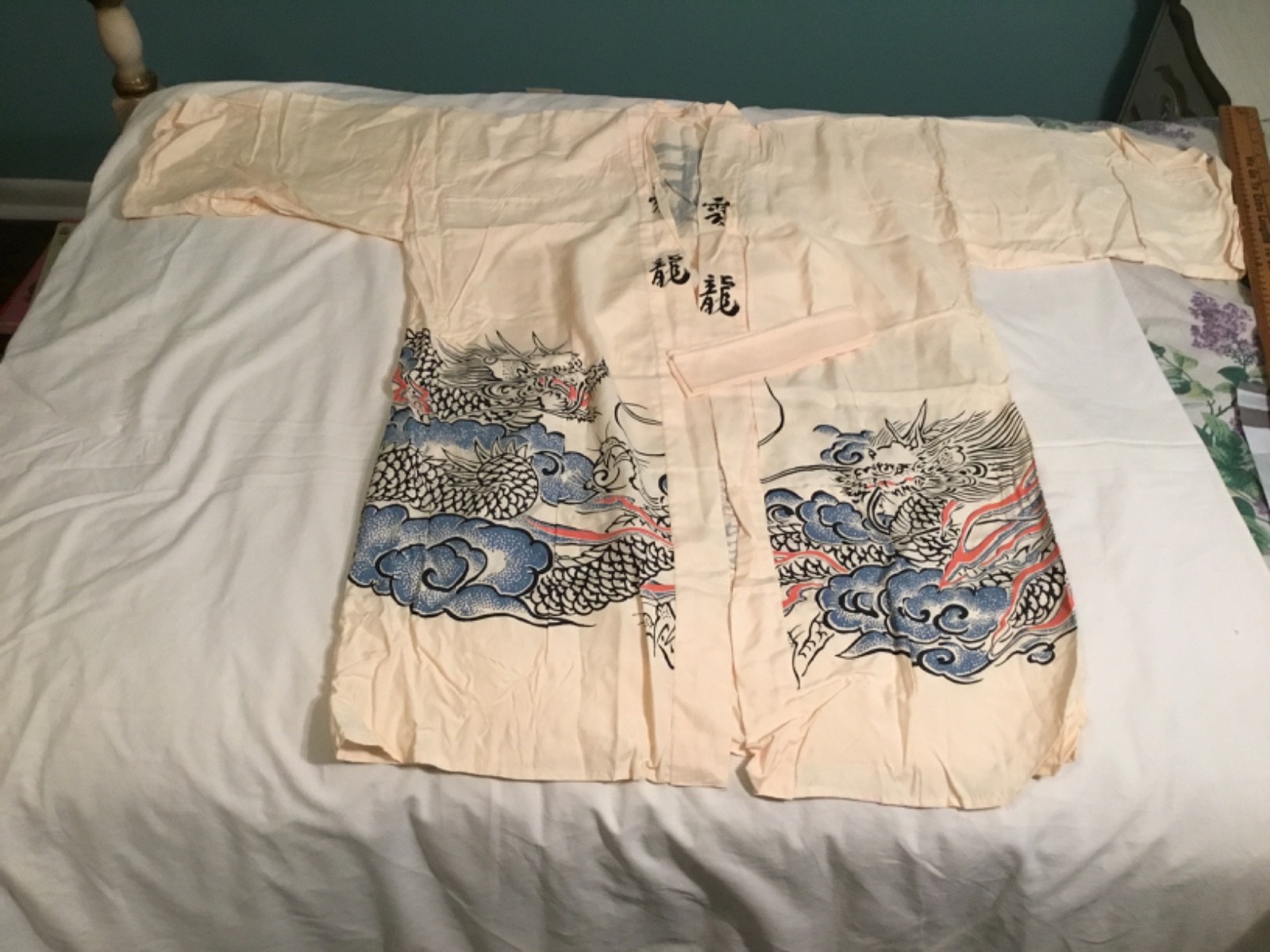 Vintage 1950's Japanese Souvenir Dragon Robe Kimono Rayon Print WWII Era Style