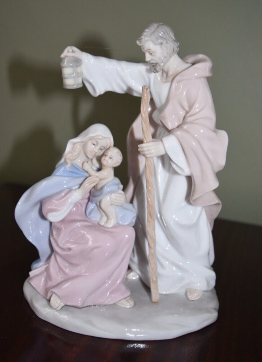 Holy Family Madonna & Child St. Joseph Baby Jesus Nativity Roman Figurine Porcel