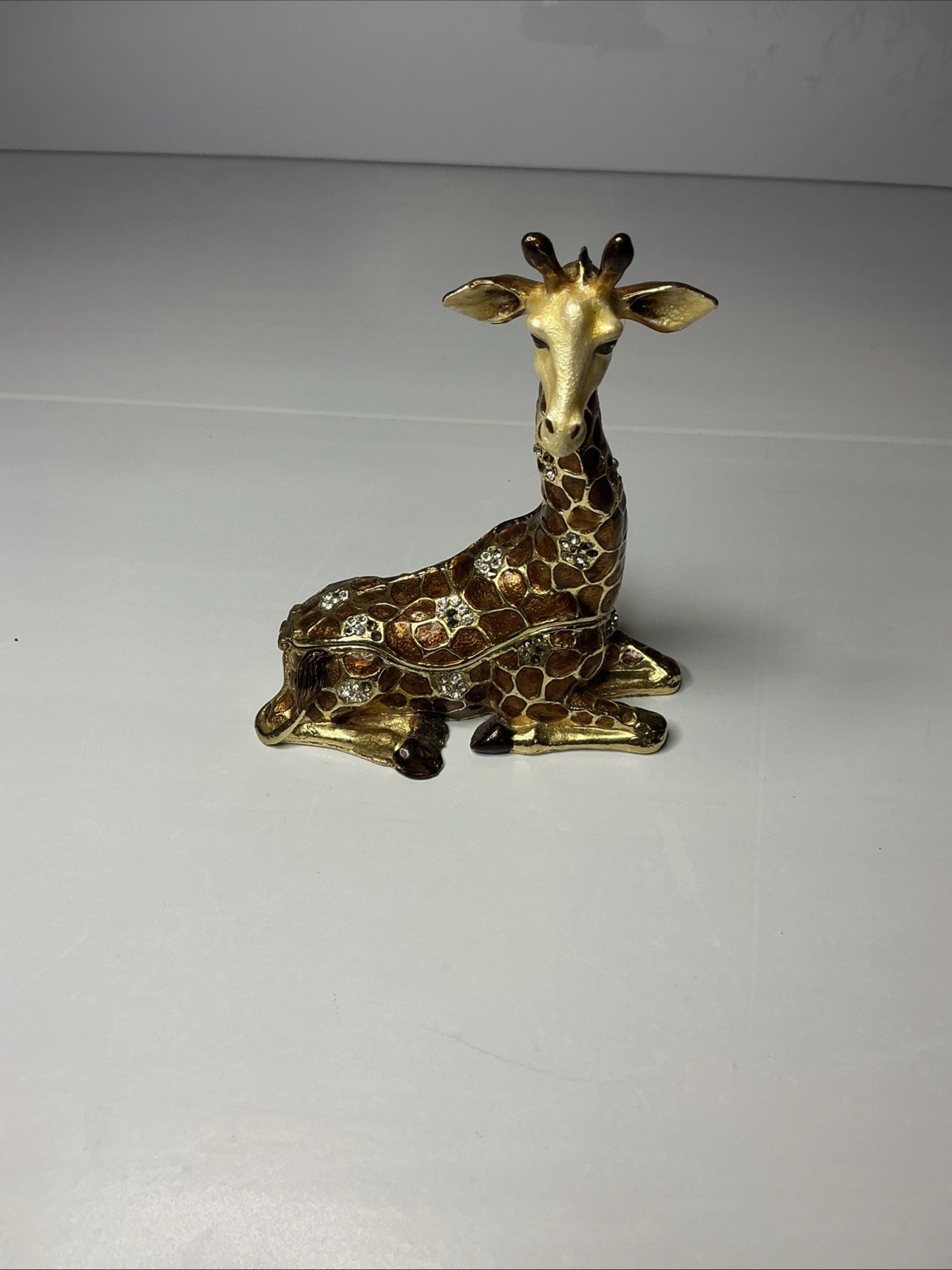 Bejeweled Enamel Metal Giraffe Jewelry Box Gold Tone Rhinestones Hinged Closure Bejeweled Enamel Metal Giraffe Jewelry Box Gold Tone Rhinestones Hinged Closure