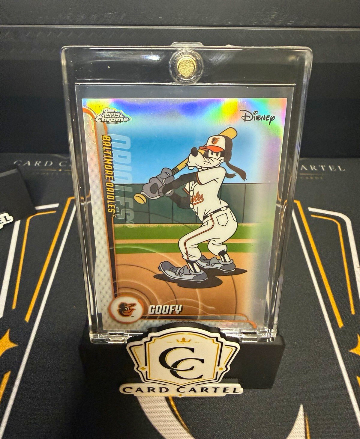 2025 Topps Chrome Disney MLB Goofy Baltimore Orioles MLBH-29 Hologram 2025 Topps Chrome Disney MLB Goofy Baltimore Orioles MLBH-29 Hologram