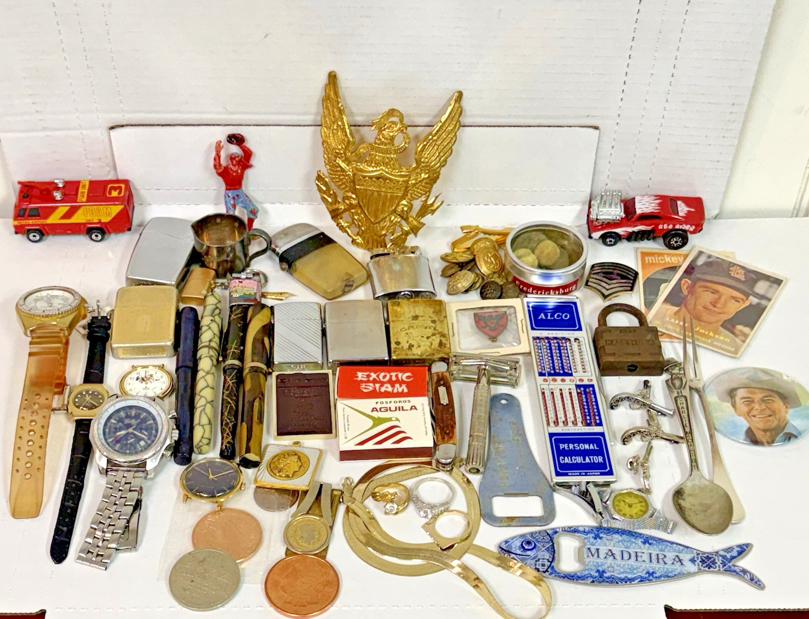 HUGE VINTAGE JUNK DRAWER LOT MILITARY CIVIL WAR WATCHES COINS ZIPPOS OVER 3LBS HUGE VINTAGE JUNK DRAWER LOT MILITARY CIVIL WAR WATCHES COINS ZIPPOS OVER 3LBS
