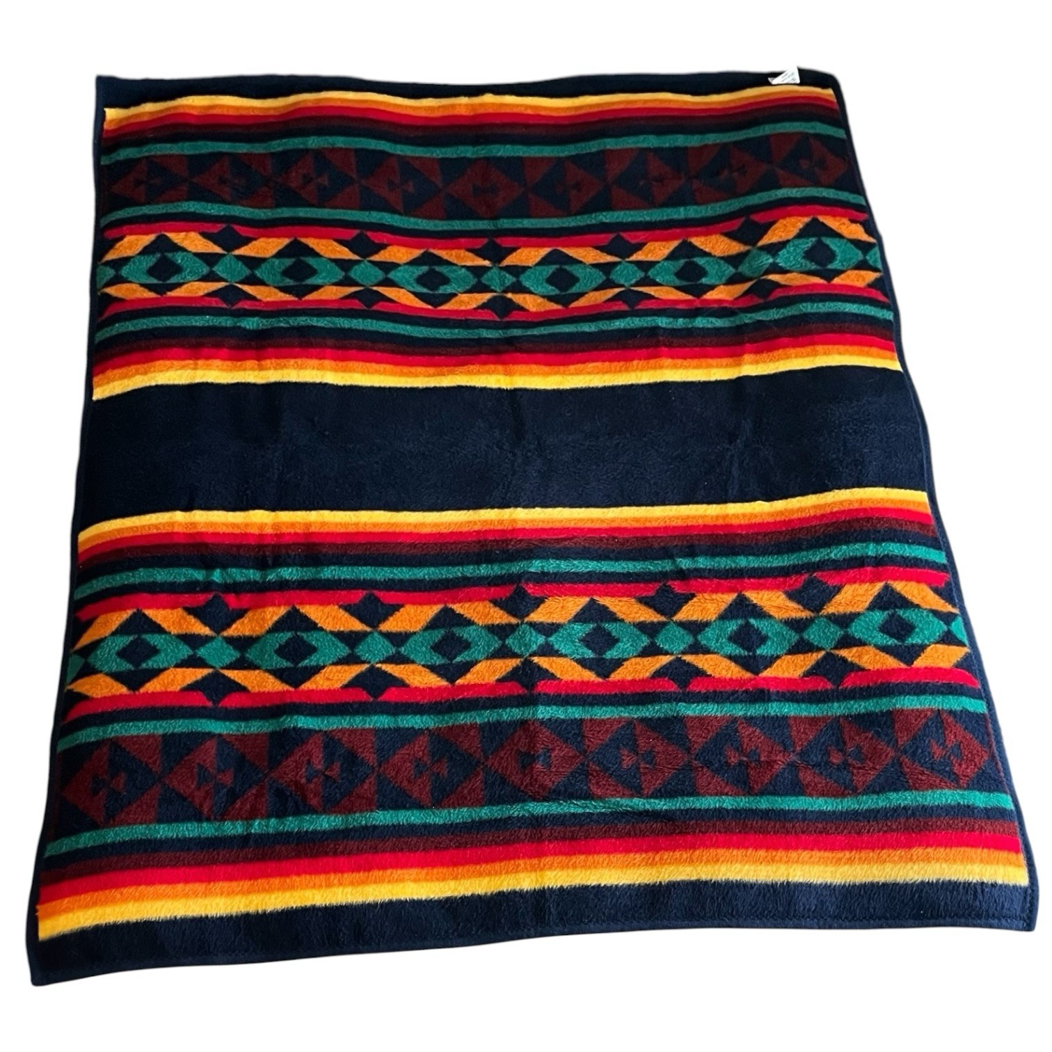 VTG 1988 Vuteks Crown Crafts Soft Cabin Blanket Southwestern Aztec Tribal 60x80 VTG 1988 Vuteks Crown Crafts Soft Cabin Blanket Southwestern Aztec Tribal 60x80