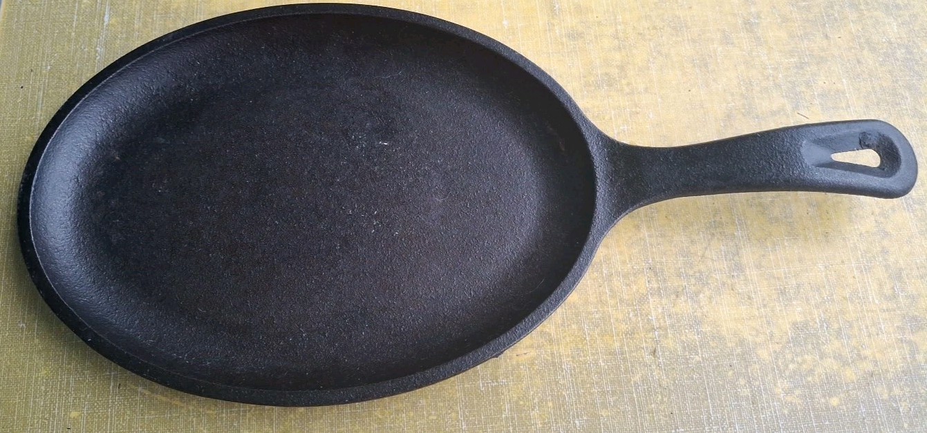 Vtg Lodge Cast Iron Oval Griddle Skillet Made in USA OS 15” Total Length Vtg Lodge Cast Iron Oval Griddle Skillet Made in USA OS 15” Total Length