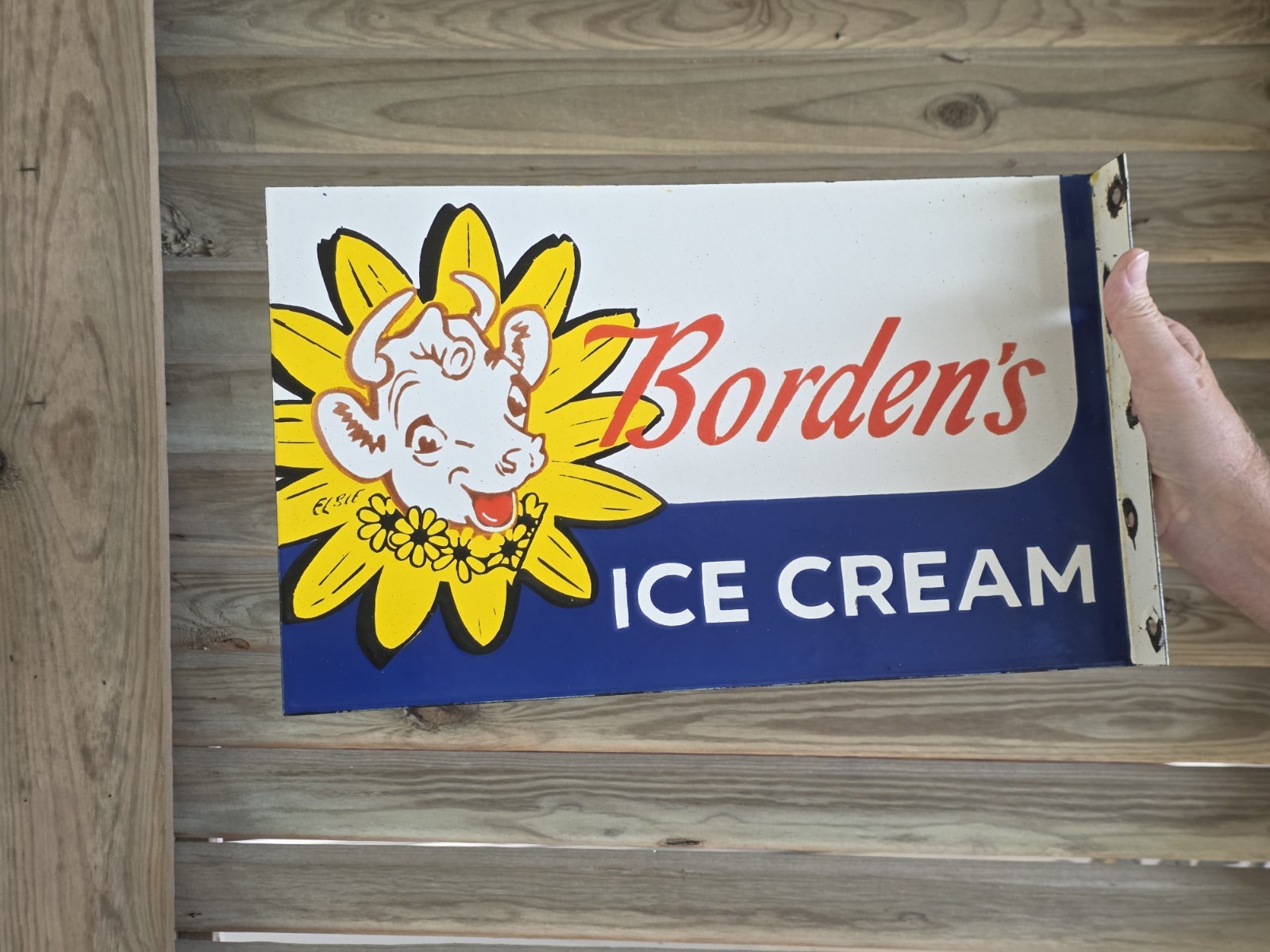1950'S VINTAGE BORDEN'S ICE CREAM FLANGE PORCELAIN SIGN 10"×16.5" 1950'S VINTAGE BORDEN'S ICE CREAM FLANGE PORCELAIN SIGN 10"×16.5"