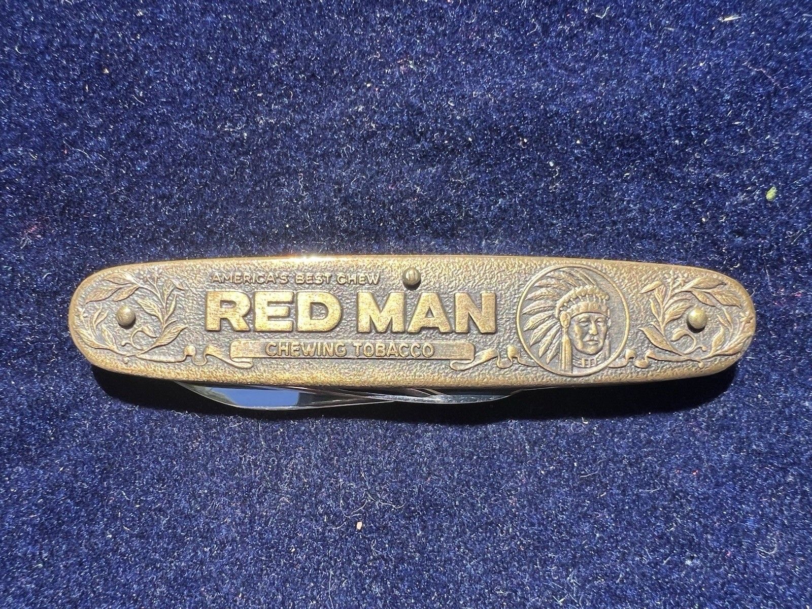 Vintage NOS Red Man Chewing Tobacco 2-Blade Advertising Pocket Knife, Utica, NY Vintage NOS Red Man Chewing Tobacco 2-Blade Advertising Pocket Knife, Utica, NY