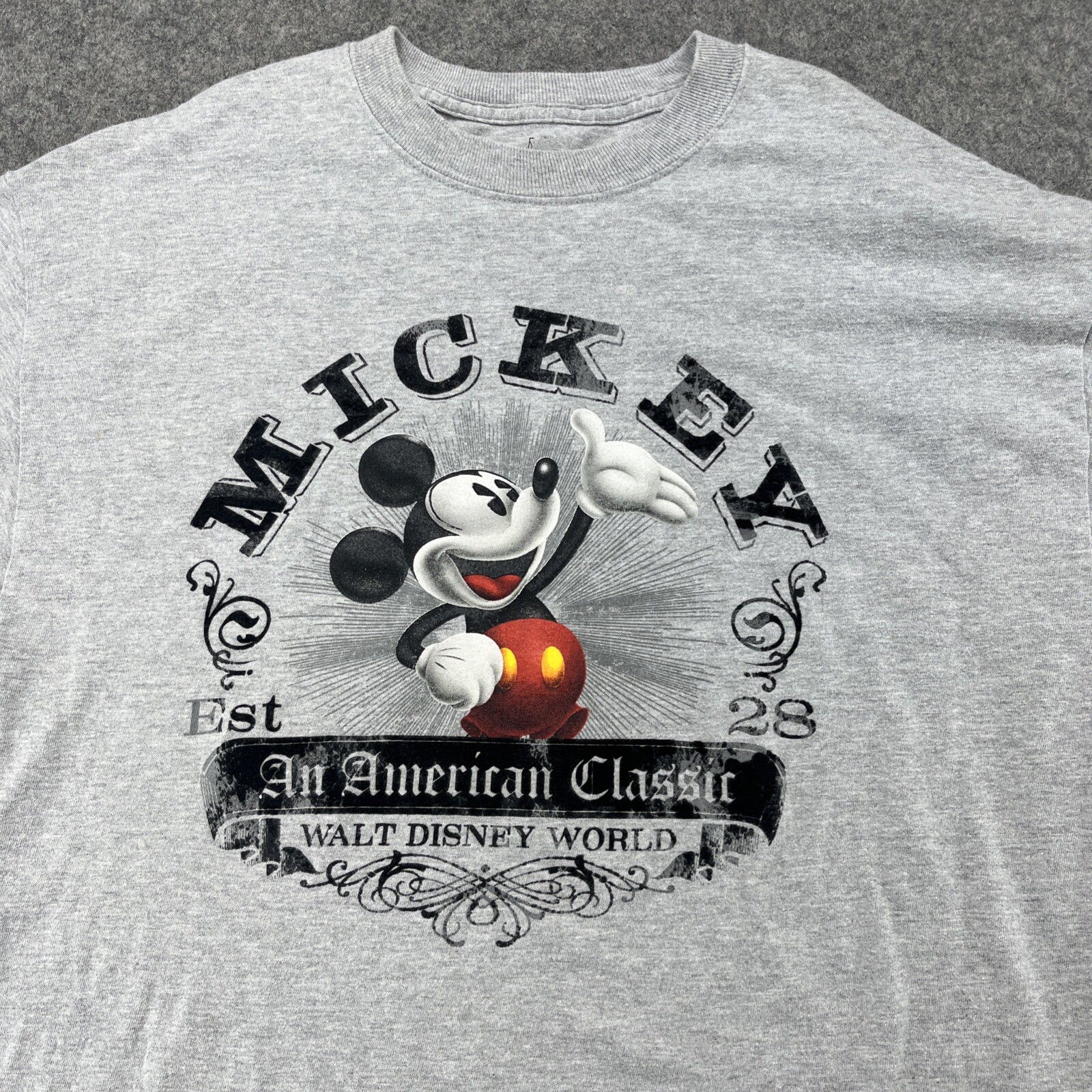 Vintage Walt Disney World T-Shirt Gray Graphics Mickey Mouse Mens Size Large Y2K Vintage Walt Disney World T-Shirt Gray Graphics Mickey Mouse Mens Size Large Y2K