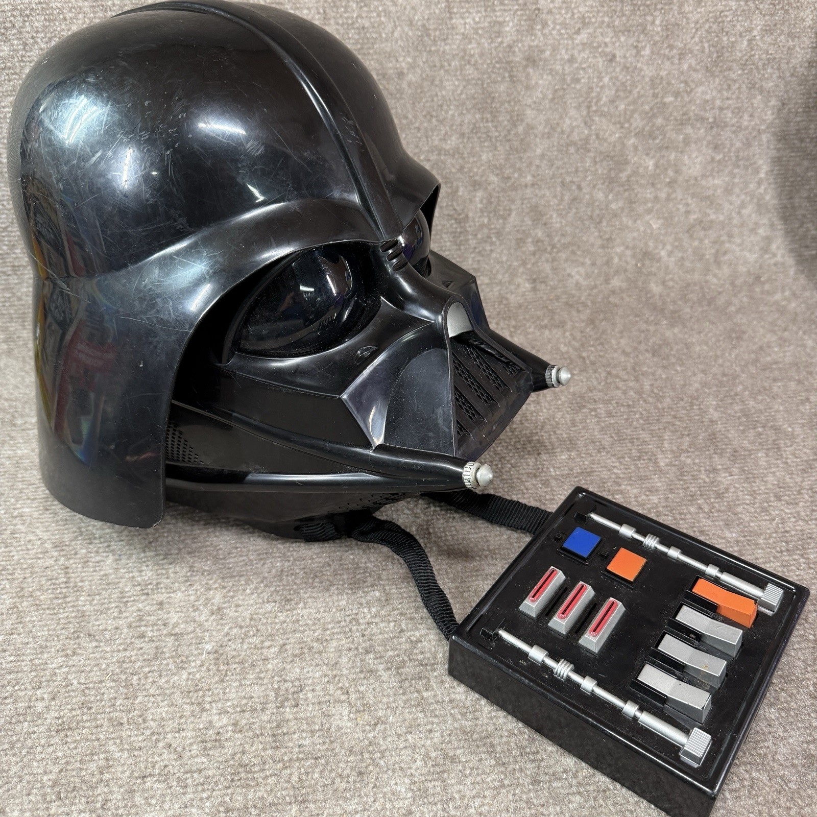2004 Star Wars Darth Vader Voice Changer Helmet Mask Electronic Breathing Video 2004 Star Wars Darth Vader Voice Changer Helmet Mask Electronic Breathing Video
