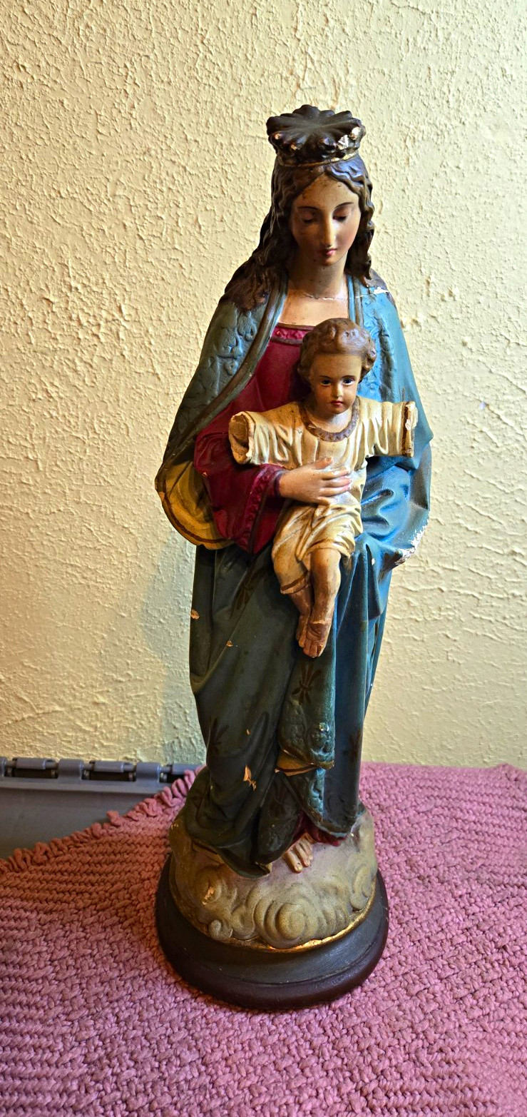 Vintage Virgin Mary Madonna and Child Jesus Christian Statue - Sold AS-IS Vintage Virgin Mary Madonna and Child Jesus Christian Statue - Sold AS-IS