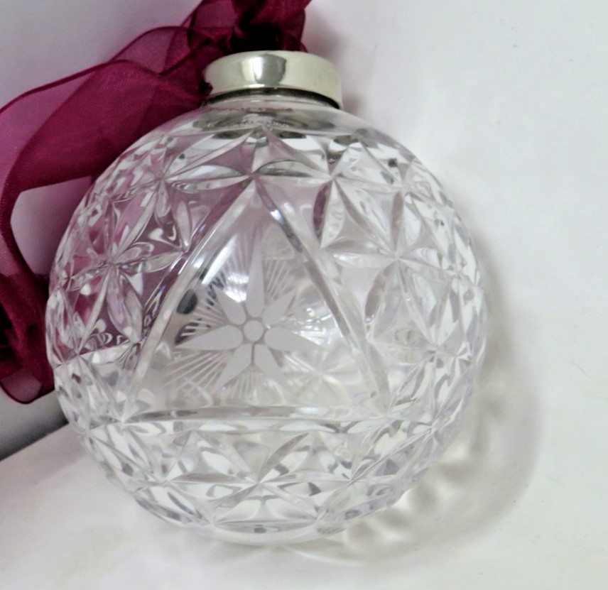 Waterford Crystal Times Square 2000 Star Of Hope Millennium Ball Ornament