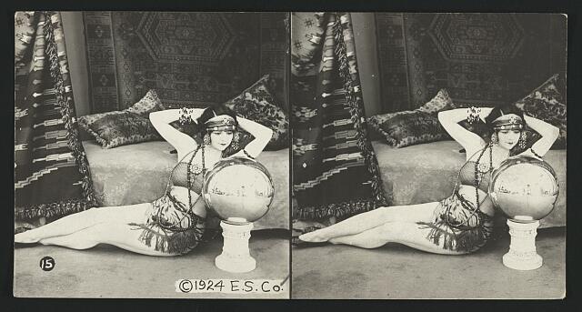 The crystal gazer Woman Model c1900 Old Photo 3 The crystal gazer Woman Model c1900 Old Photo 3