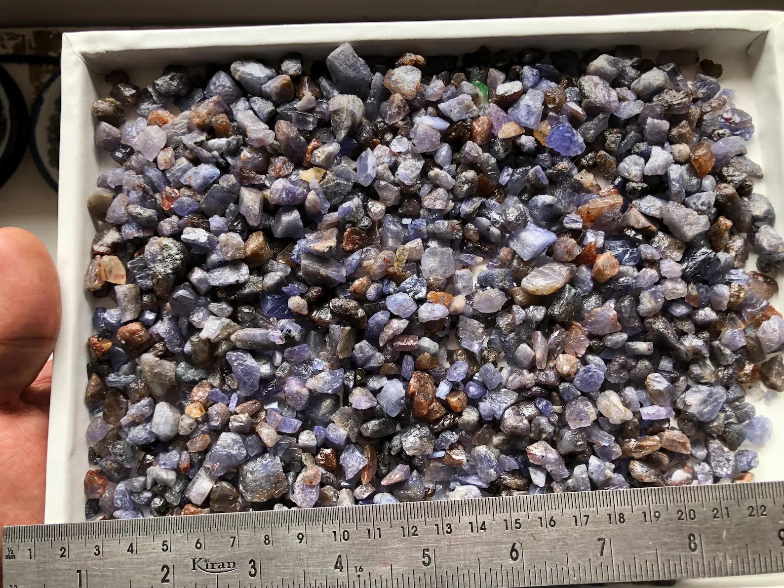 500 Ct Tanzanite Rough Lot, Natural Tanzanite Minerals, Tanzanite Rough Gemstone 500 Ct Tanzanite Rough Lot, Natural Tanzanite Minerals, Tanzanite Rough Gemstone