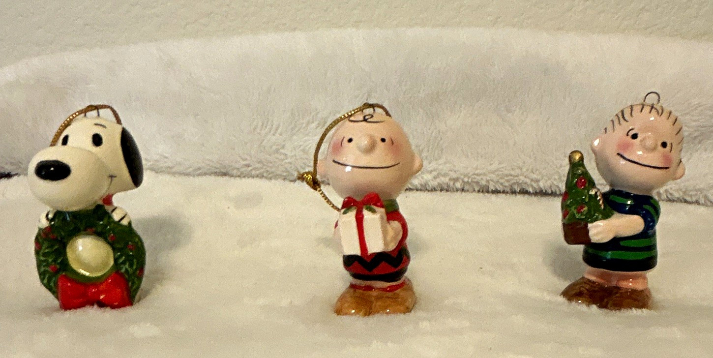 Vintage 1970s Peanuts Snoopy Charlie Brown Linus Christmas Ornaments Japan Set 3 Vintage 1970s Peanuts Snoopy Charlie Brown Linus Christmas Ornaments Japan Set 3