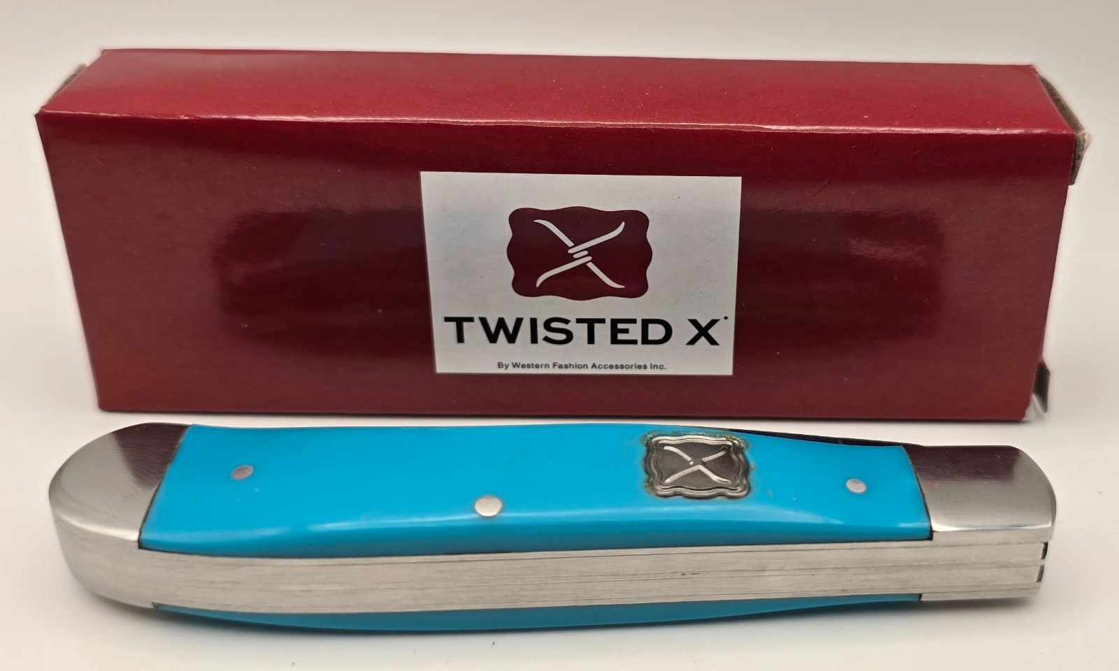 Twisted X Model XK311 Pocket Knife, Turquoise with Two Blades - New in Box