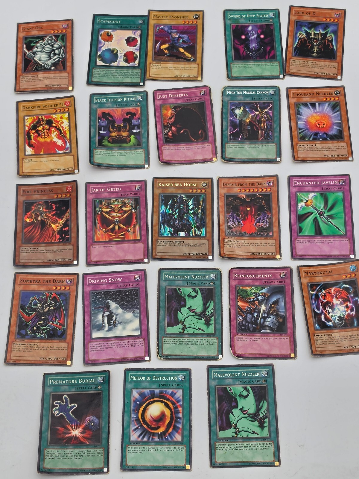 Vintage Yu-Gi-Oh 23 Card Lot 1st Edition MFC MRD PSV LON SDJ SKE Played Vintage Yu-Gi-Oh 23 Card Lot 1st Edition MFC MRD PSV LON SDJ SKE Played