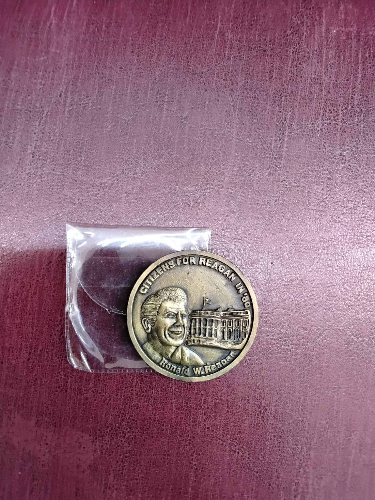 Ronald Reagan 'Citizens For Reagan' 1981 Inaugural Coin Ronald Reagan 'Citizens For Reagan' 1981 Inaugural Coin