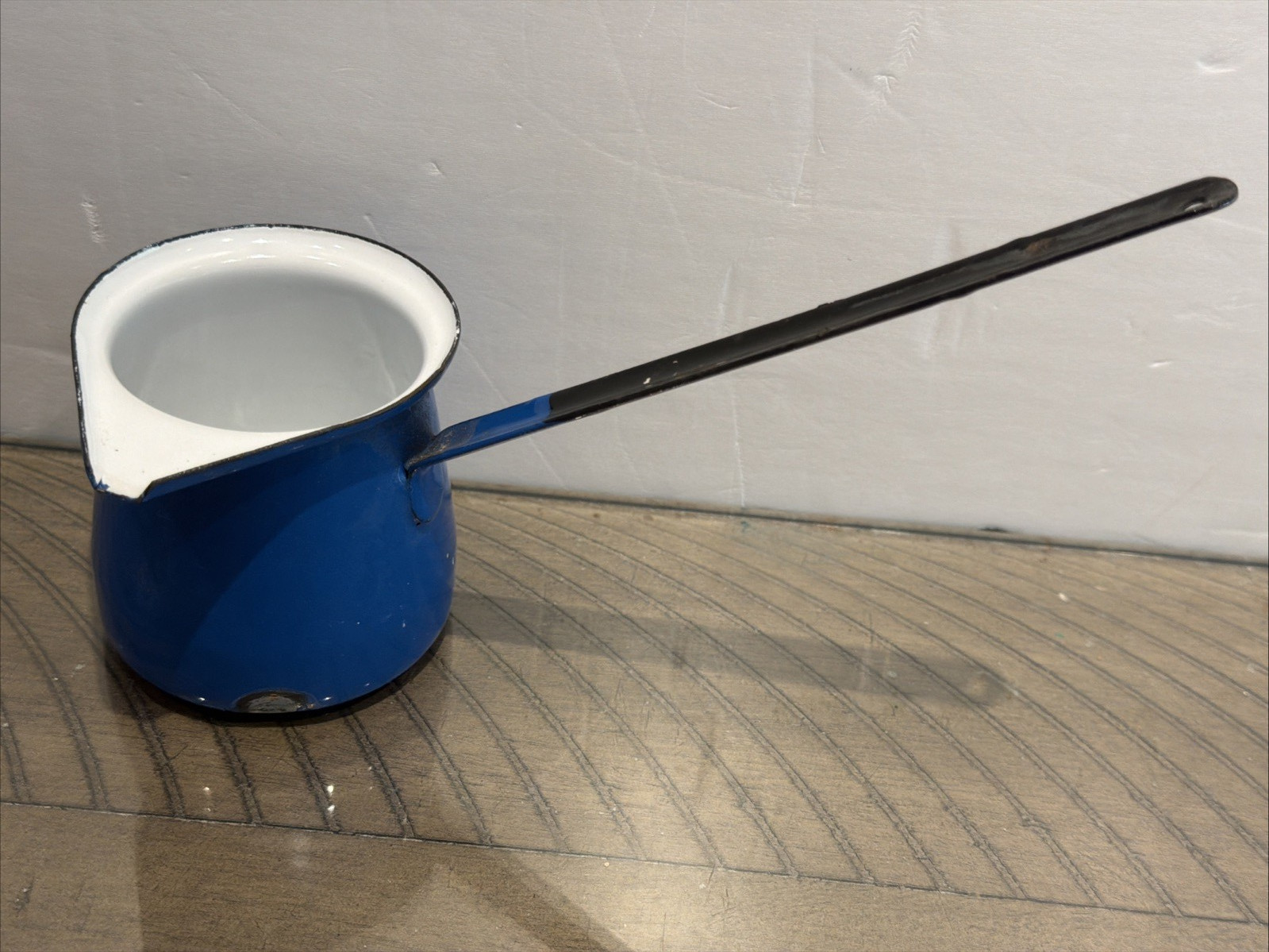 Vintage Enamelware Blue Dipper Ladle Farmhouse Cottage Vintage Enamelware Blue Dipper Ladle Farmhouse Cottage