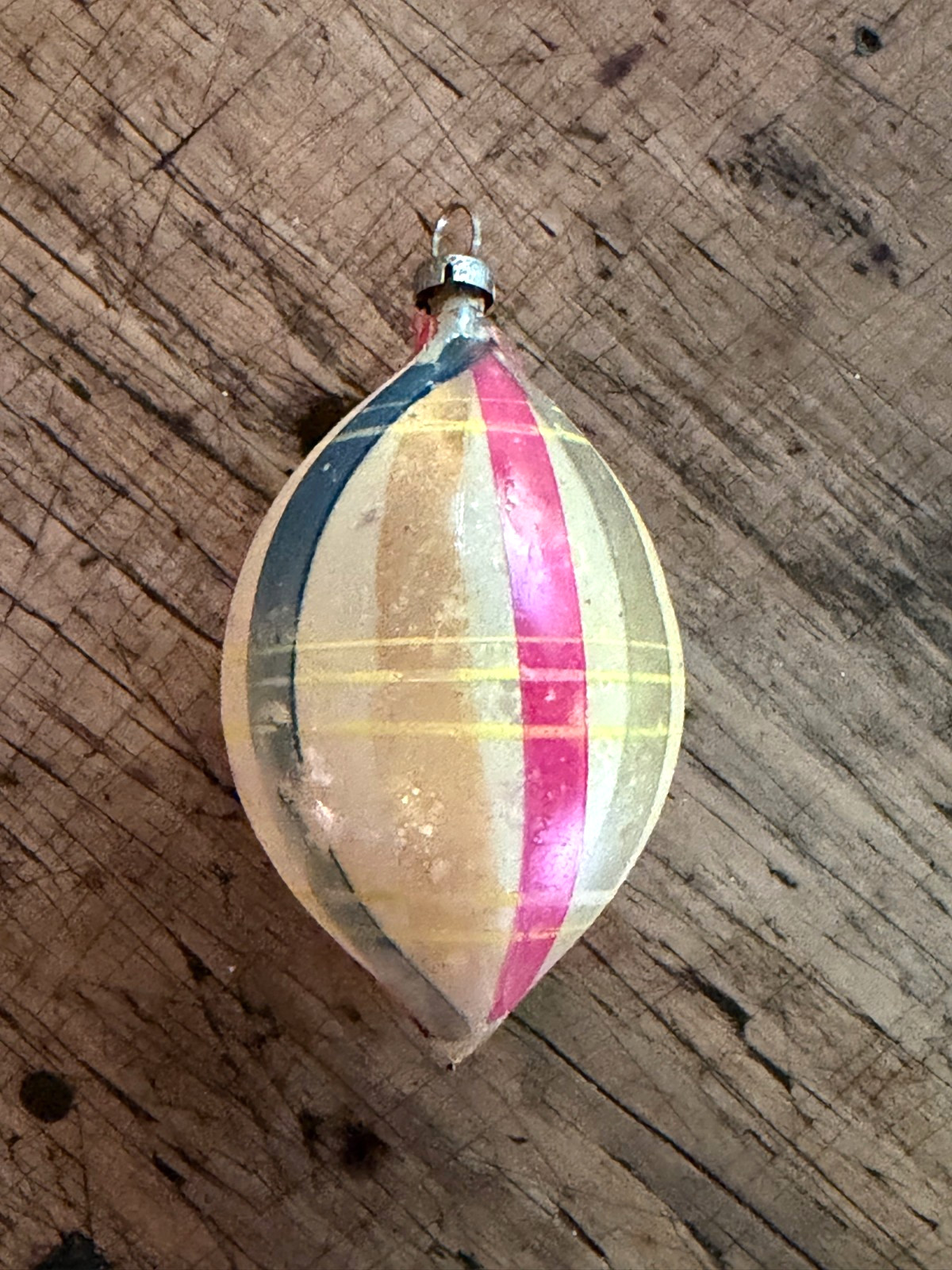 Antique "RARE early 1900-1910 German hand-blown glass ovoid Christmas ornament