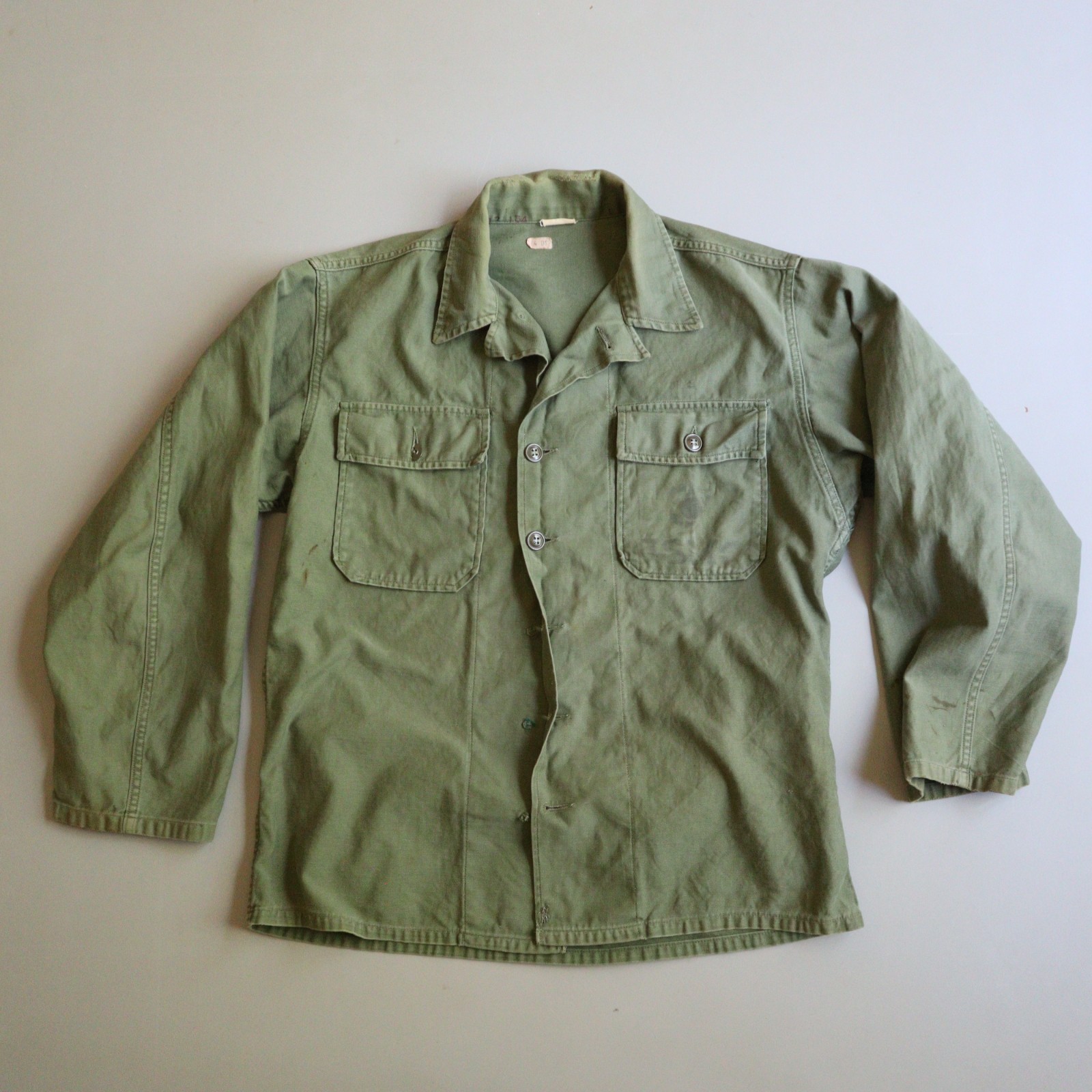 Vintage 50s 60s OG-107 Sateen Shirt USMC USA Military Men's Medium Stencil Green Vintage 50s 60s OG-107 Sateen Shirt USMC USA Military Men's Medium Stencil Green