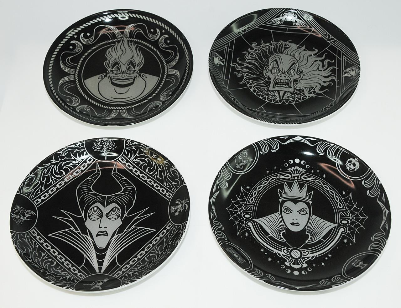Disney ~ Villains 4 pc Ceramic Appetizer Plates 6" Black Silver Zrike Brand NEW Disney ~ Villains 4 pc Ceramic Appetizer Plates 6" Black Silver Zrike Brand NEW
