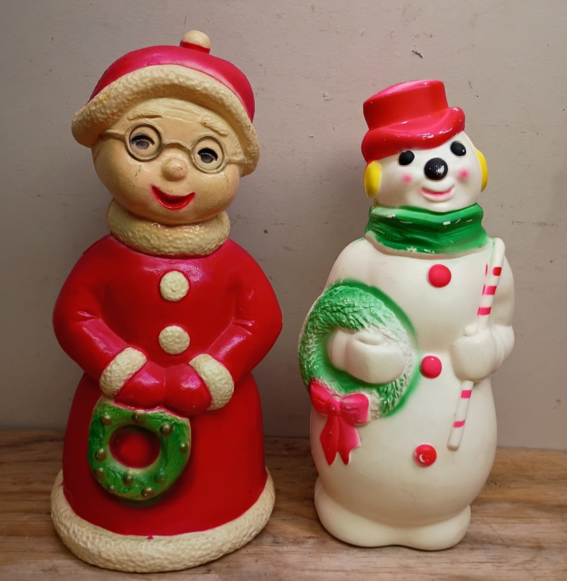2pcs Vintage Christmas Blow Molds Mrs Santa Claus Union Prod. & Snowman Empire 2pcs Vintage Christmas Blow Molds Mrs Santa Claus Union Prod. & Snowman Empire