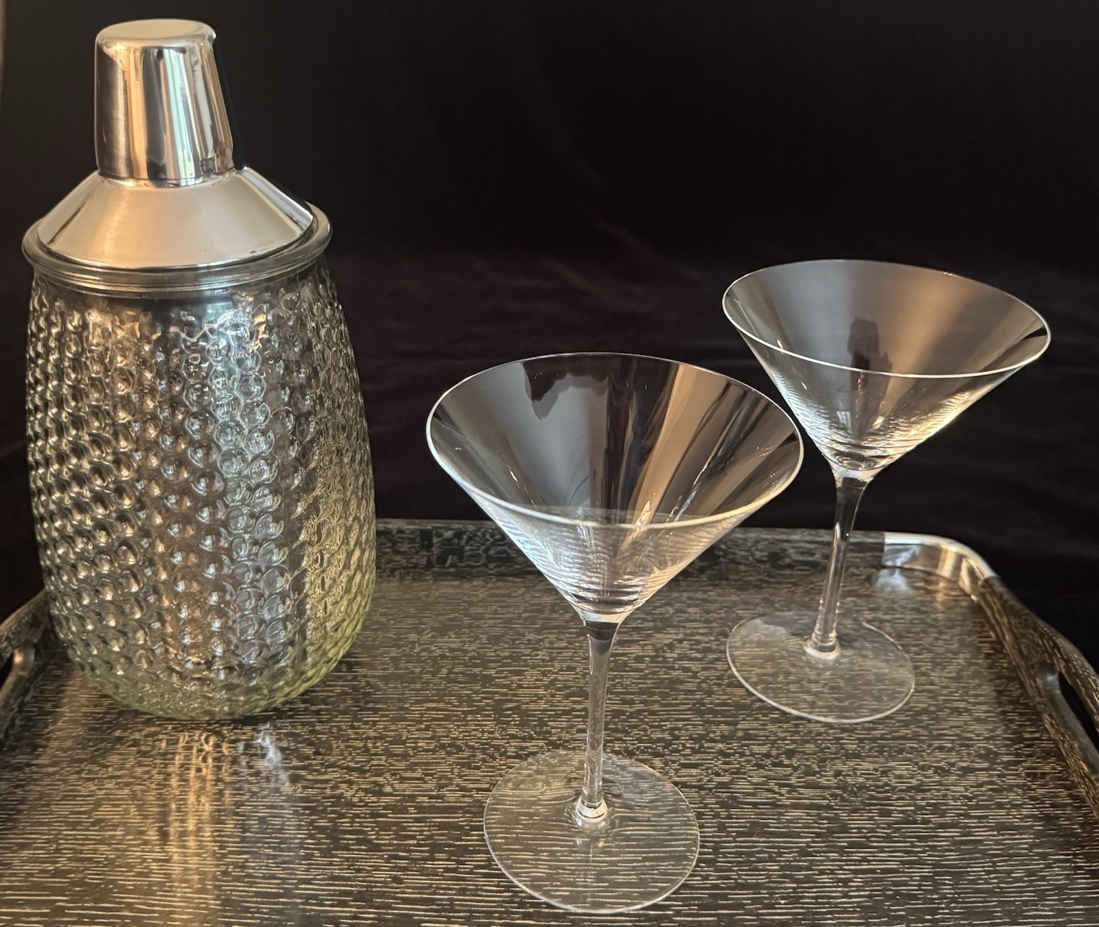 Vintage Irvinware Stainless and Glass Cocktail Shaker with Strainer and Lid Vintage Irvinware Stainless and Glass Cocktail Shaker with Strainer and Lid