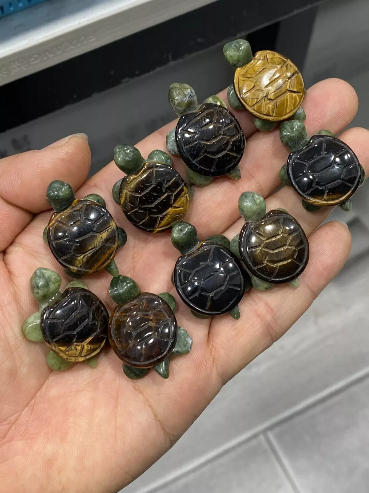 100pc Natural Tiger's eye Crystal Quartz Carved Crystal Sea turtle reiki Random 100pc Natural Tiger's eye Crystal Quartz Carved Crystal Sea turtle reiki Random