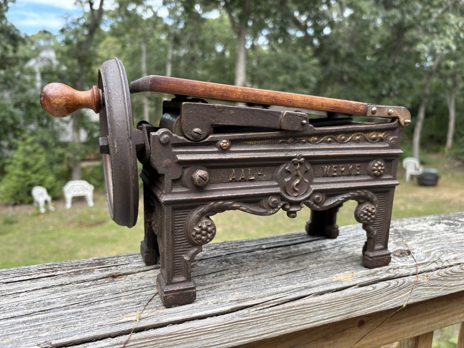 Antique Late 1800's German Aal-Werke Hand-Cranked Tobacco Leaf Cutter Shredder Antique Late 1800's German Aal-Werke Hand-Cranked Tobacco Leaf Cutter Shredder
