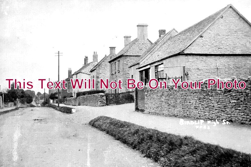 GL 1922 - Birdlip High Street, Gloucester, Gloucestershire c1915 GL 1922 - Birdlip High Street, Gloucester, Gloucestershire c1915