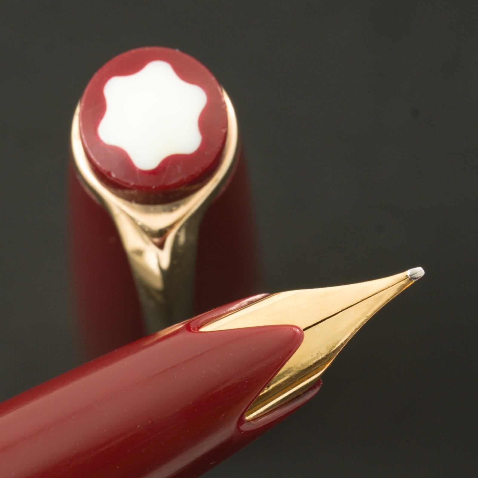 Authentic Vintage 1960s Montblanc 12 Rare Burgundy 18C Wing Nib F No Crack Authentic Vintage 1960s Montblanc 12 Rare Burgundy 18C Wing Nib F No Crack