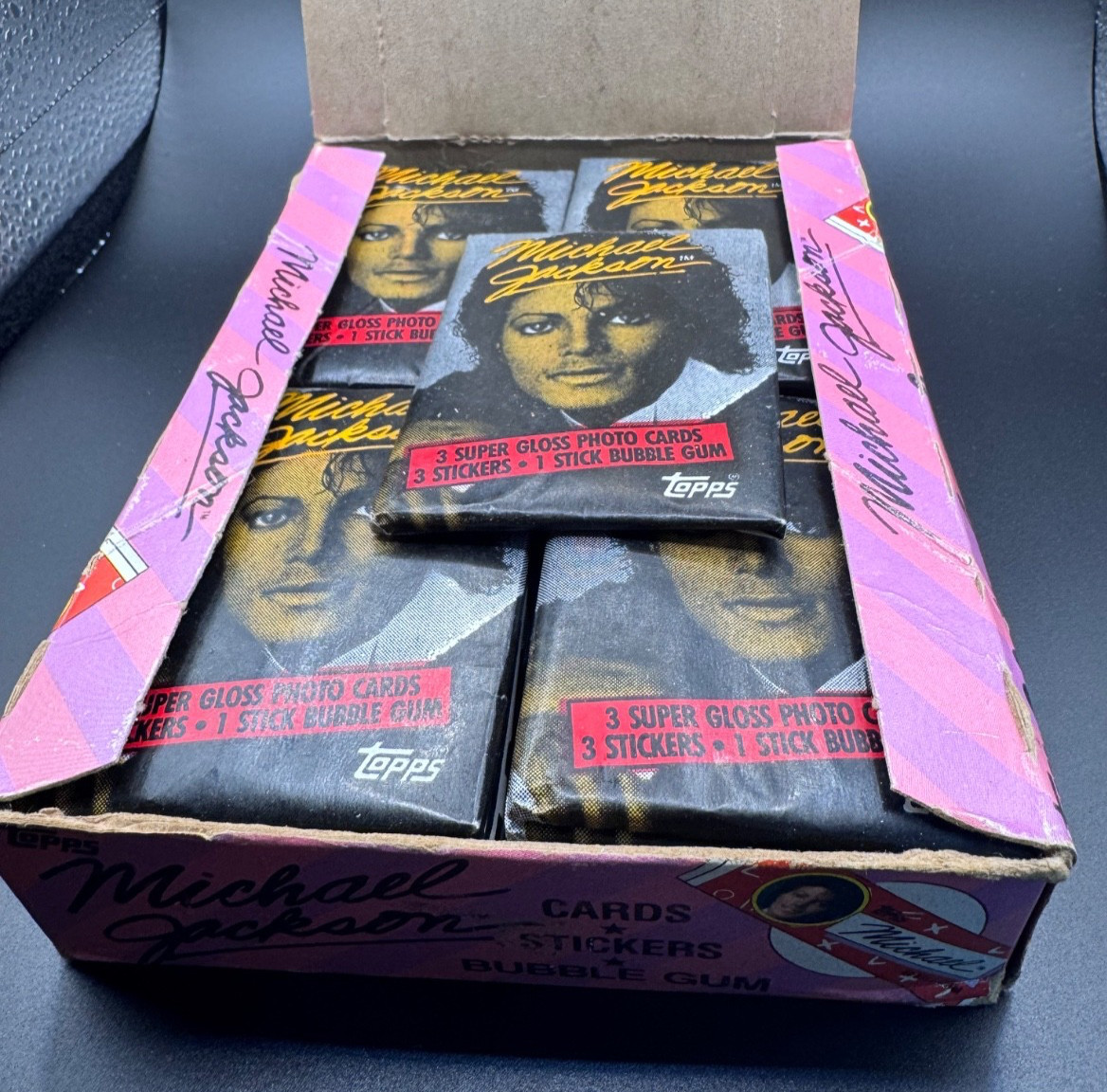 1984 Topps MICHAEL JACKSON Series 1  Trading Cards - 1 Vintage Wax Pack