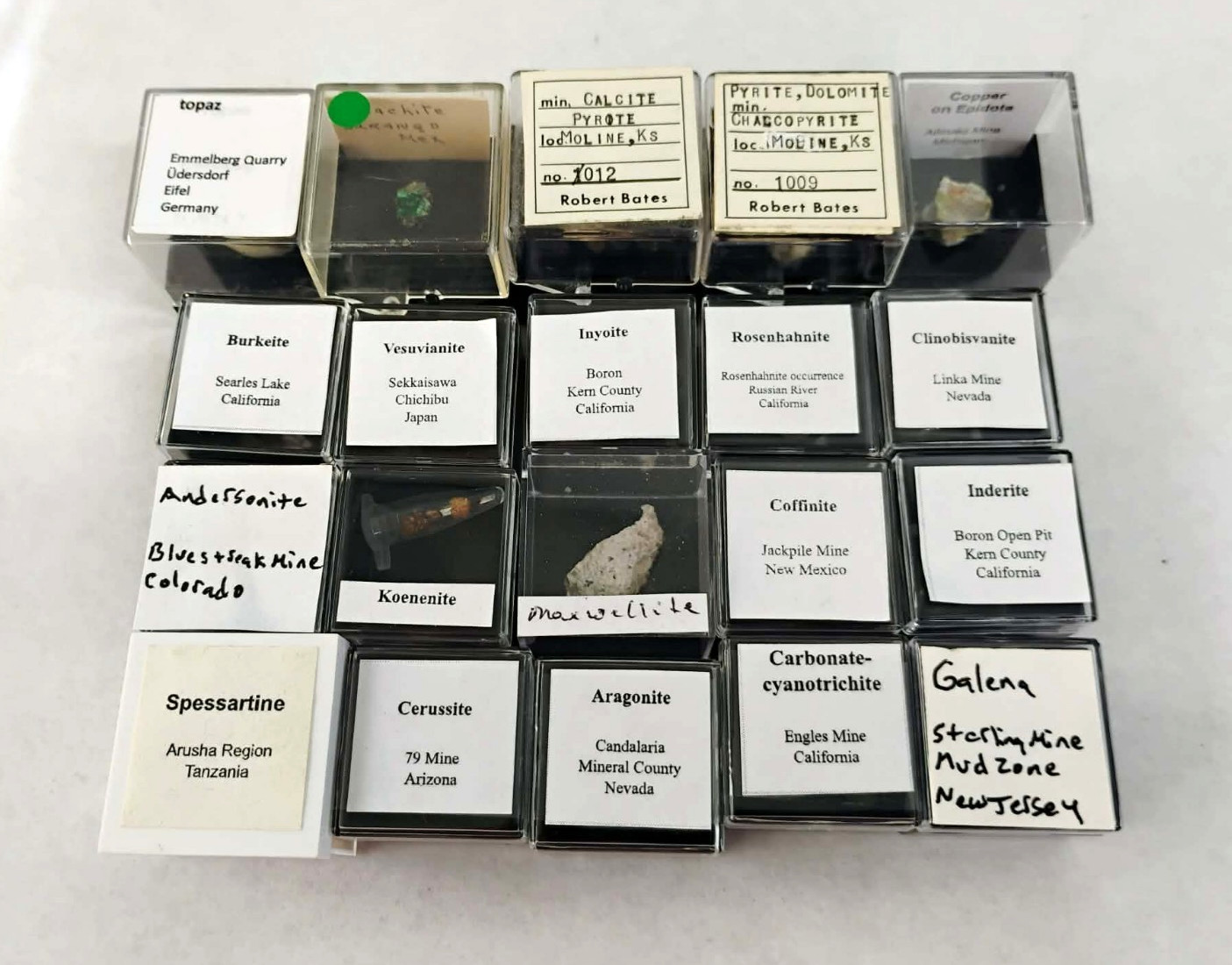 20 piece Rare Systematic Micromount Thumbnail Mineral Collection