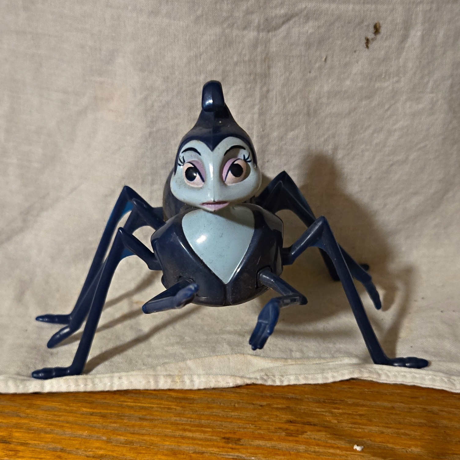Vintage 1998 Mc Donald A Bug's Life Rosie The Spider Wind Up Vintage 1998 Mc Donald A Bug's Life Rosie The Spider Wind Up