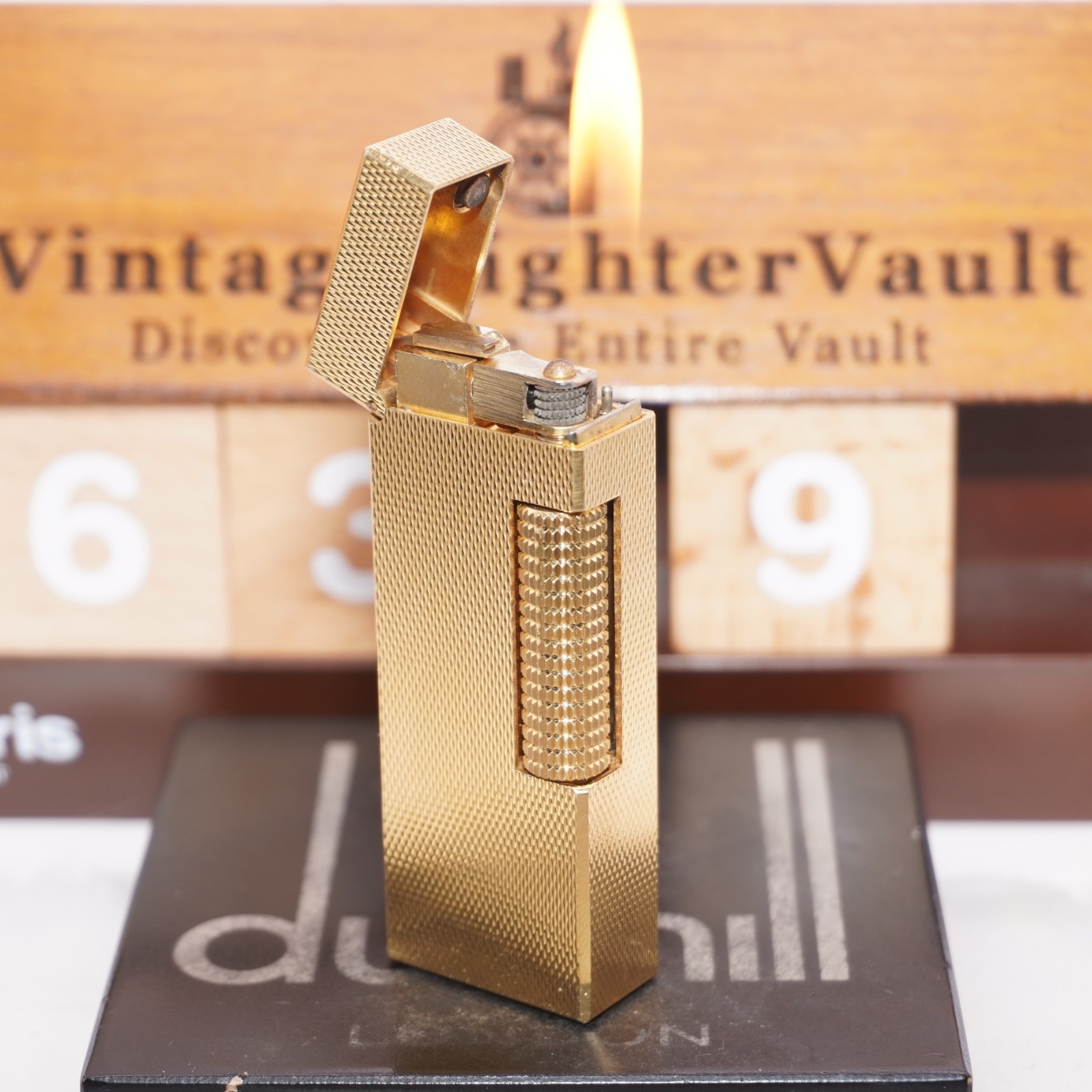 Dunhill Rollagas Lighter Gold Barley Pattern_Ultrasonically Cleaned_Working