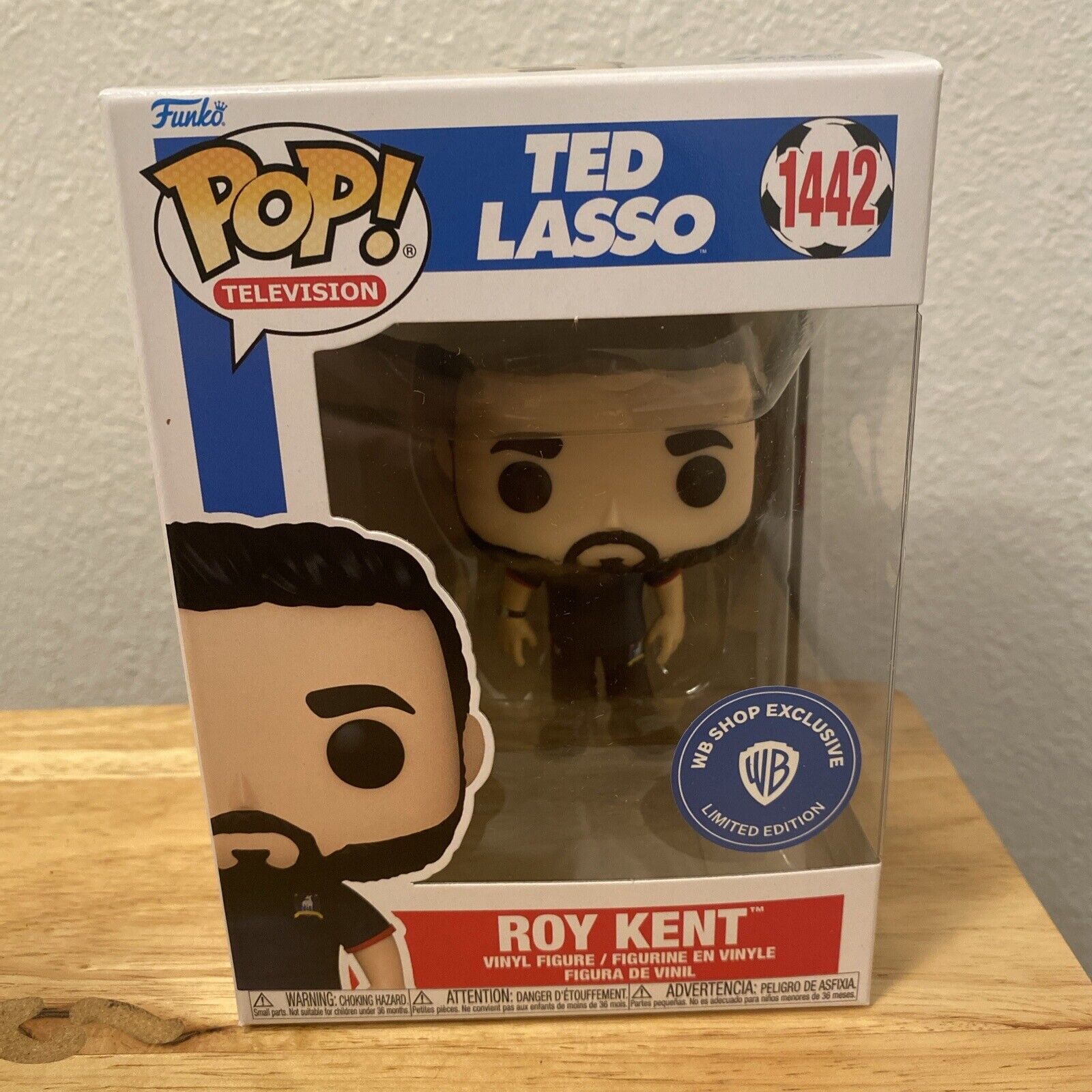 Funko POP Television Ted Lasso ROY KENT COACH OUTFIT WB Shop Exclusive #1442