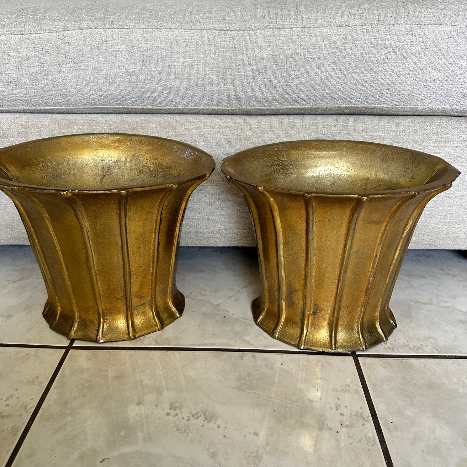 Pair Vintage Heavy Metal Gold Fluted Planters 10x13" Hollywood Regency Urns