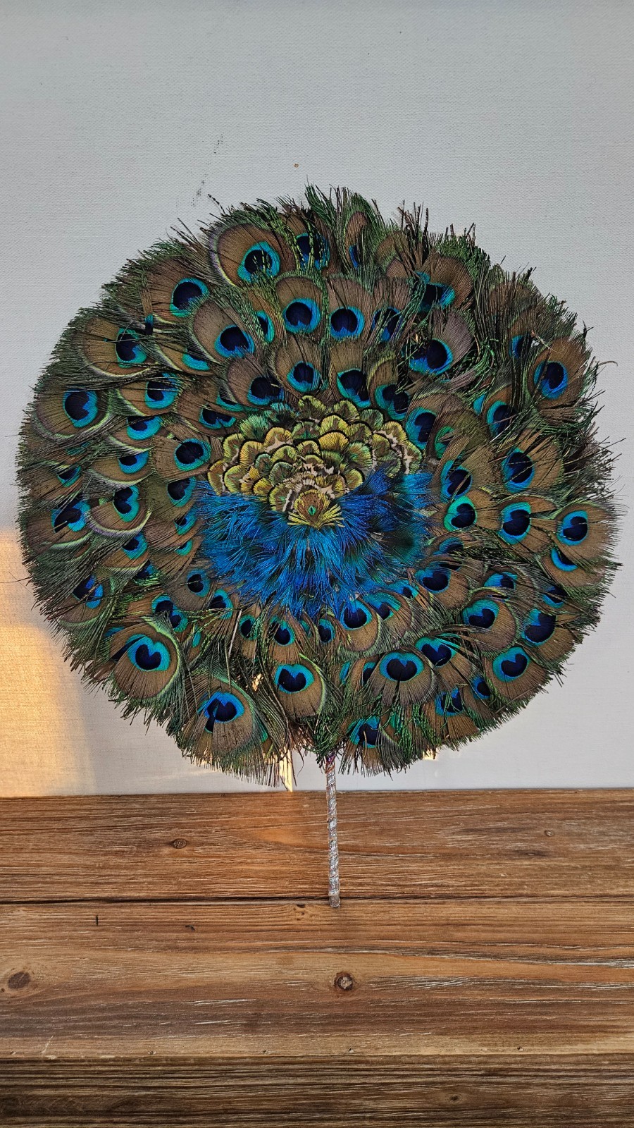 MINT Antique Peacock Feather Hand Fan Double Sided Art Deco Flapper Rare Swirl MINT Antique Peacock Feather Hand Fan Double Sided Art Deco Flapper Rare Swirl