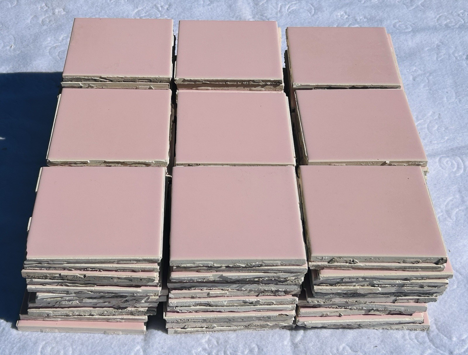 BEAUTIFUL LOT OF 100 VINTAGE MCM PINK PACIFIC TILE 4.25 INCH PIECES WITH BONUS BEAUTIFUL LOT OF 100 VINTAGE MCM PINK PACIFIC TILE 4.25 INCH PIECES WITH BONUS