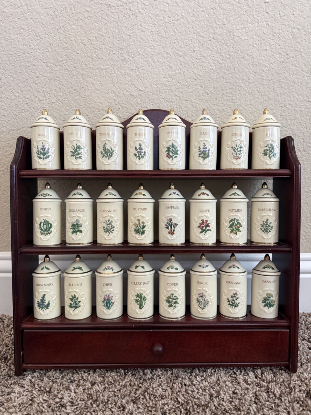 Vintage 1992 Lenox Spice Garden Full Set of 24 Jars w/ Wooden Rack / Never Used Vintage 1992 Lenox Spice Garden Full Set of 24 Jars w/ Wooden Rack / Never Used