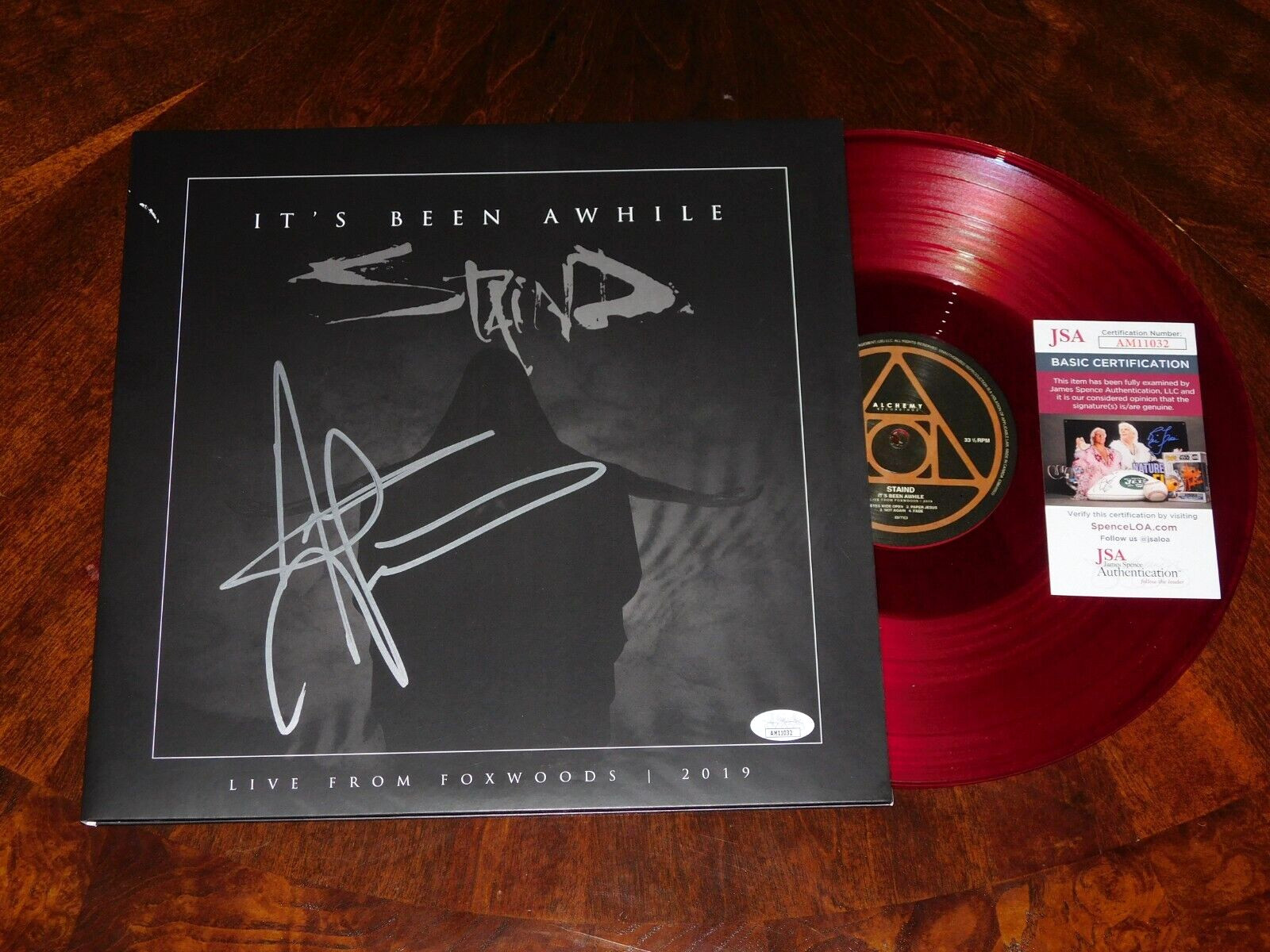 AARON LEWIS OF STAIND SIGNED IT'S BEEN AWHILE LIVE VINYL RECORD LP JSA COA AARON LEWIS OF STAIND SIGNED IT'S BEEN AWHILE LIVE VINYL RECORD LP JSA COA