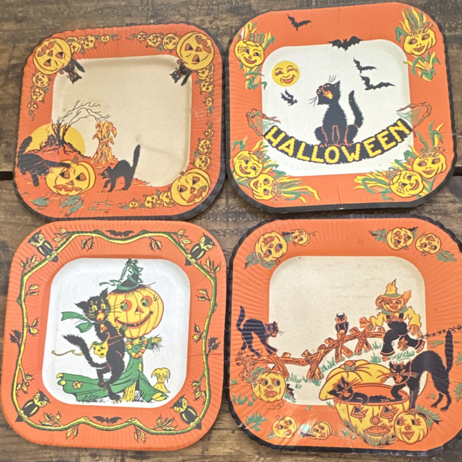 Vintage Halloween Paper Napkins Lot of 4 Black Cats Jack-o'-Lanterns Vintage Halloween Paper Napkins Lot of 4 Black Cats Jack-o'-Lanterns