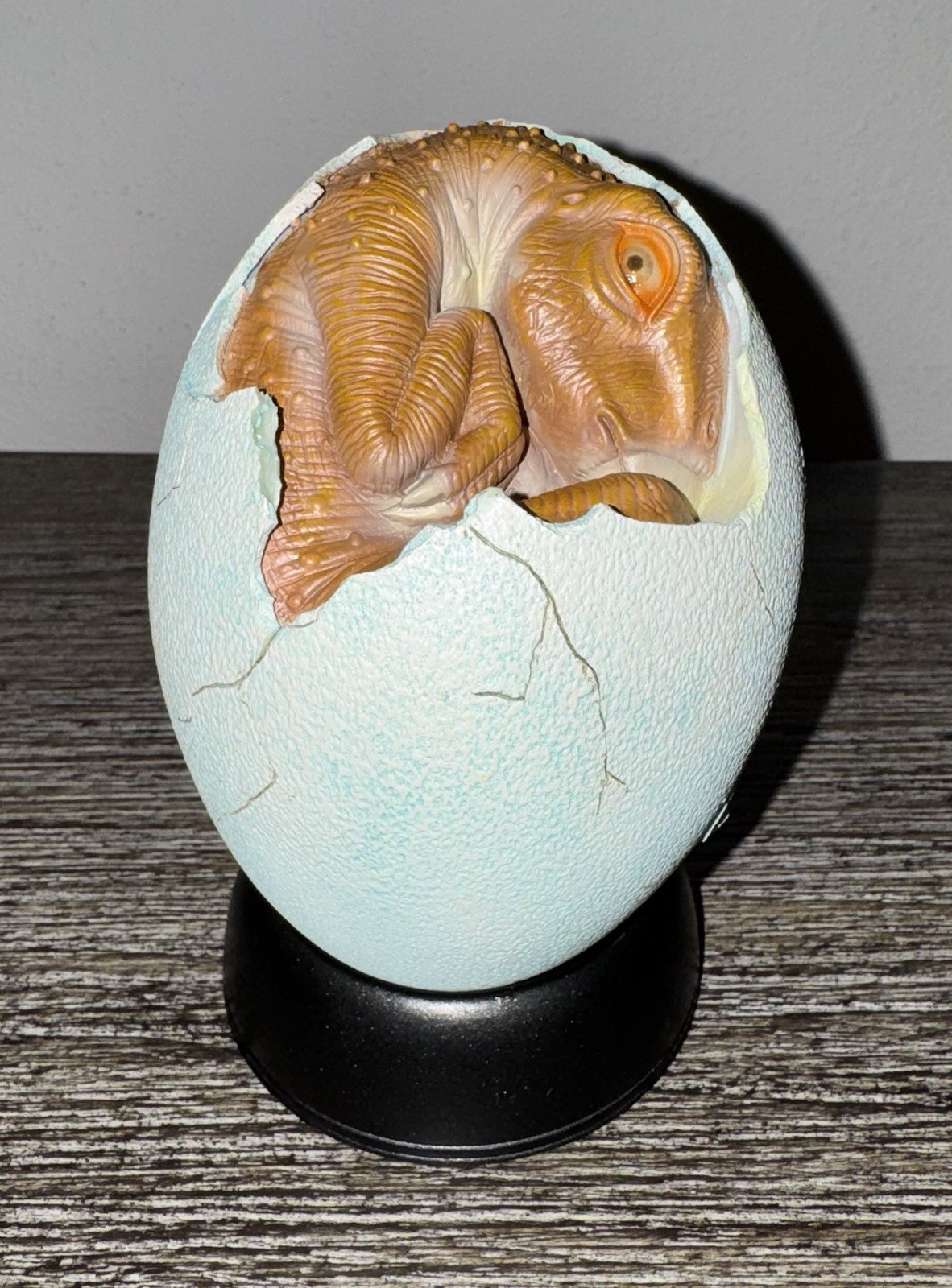 Summit Collection 5.25 Inch Brown Baby Egg Hatchling Baby Dinosaur Cracked Egg