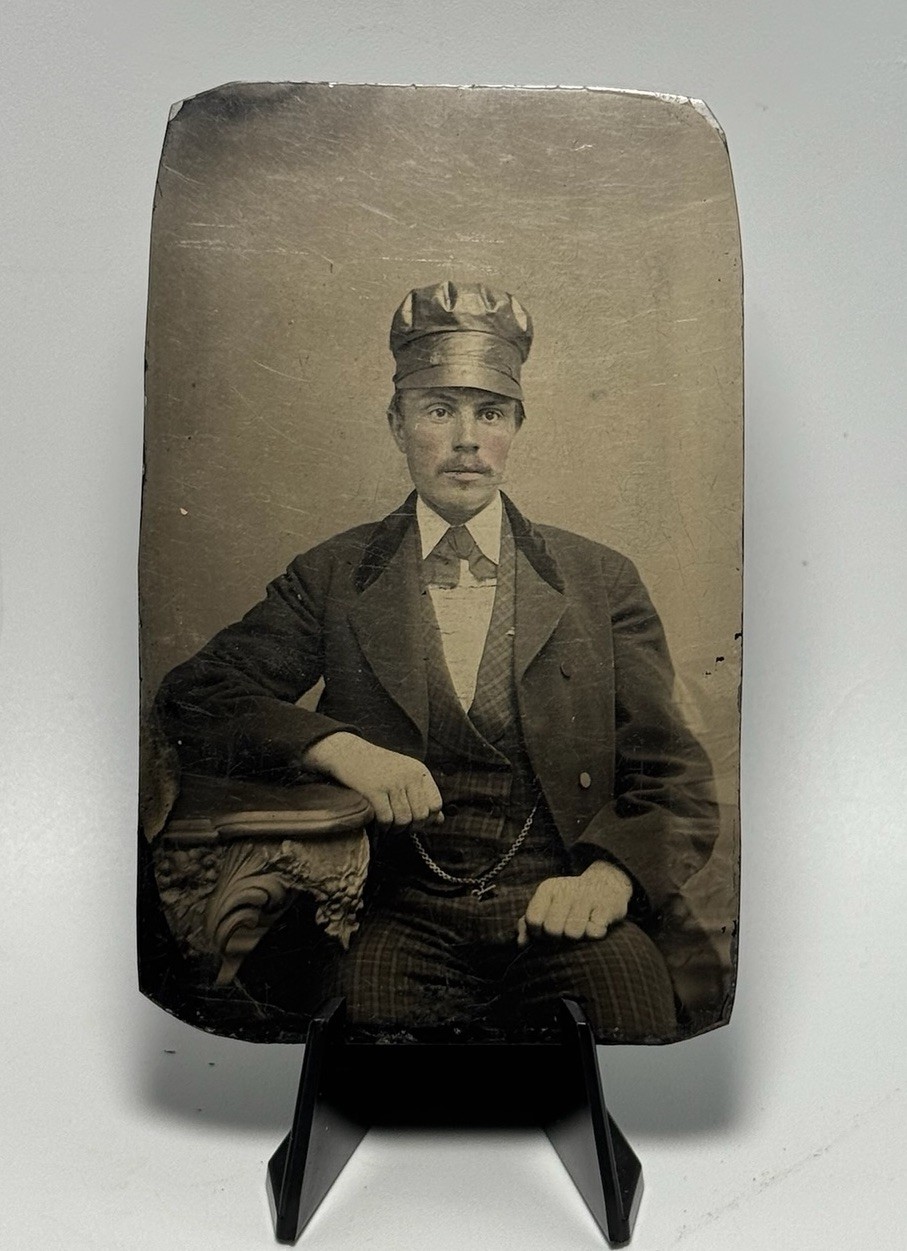 Antique Tintype Photo Young Man w/ Hat Victorian Portrait Ferrotype 1800s 4x2.25 Antique Tintype Photo Young Man w/ Hat Victorian Portrait Ferrotype 1800s 4x2.25