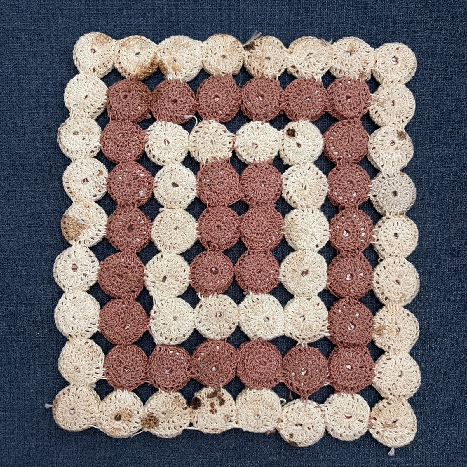 Vintage Crochet 1960s Hot Pad Trivet Coke Tour The World Bottle Caps 72 Square Vintage Crochet 1960s Hot Pad Trivet Coke Tour The World Bottle Caps 72 Square