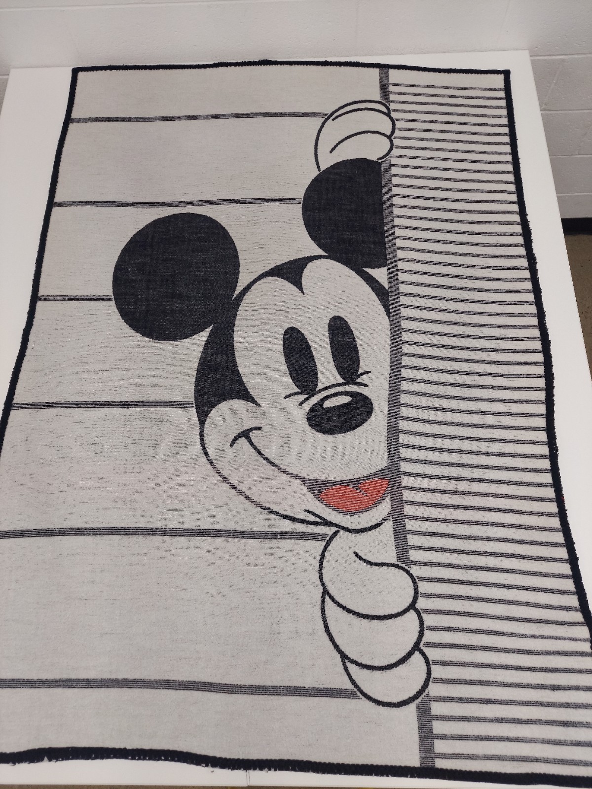 Vtg Disney Mickey Mouse Biederlack Blanket 1980s Pre-owned 77" X 53" HTF EUC Vtg Disney Mickey Mouse Biederlack Blanket 1980s Pre-owned 77" X 53" HTF EUC