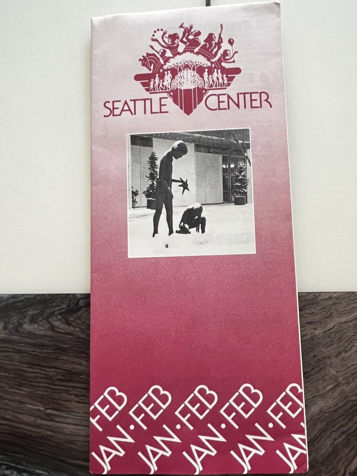 Vintage 1982 Seattle Center Calendar Brochure Earth Wind & Fire Star Trek Scotty