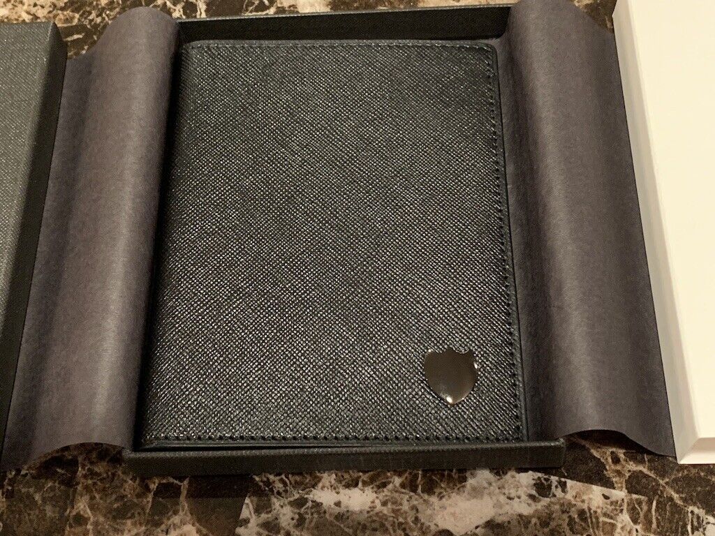 Dom Perignon Champagne PASSPORT WALLET HOLDER With GIFT BOX HARD TO FIND RARE