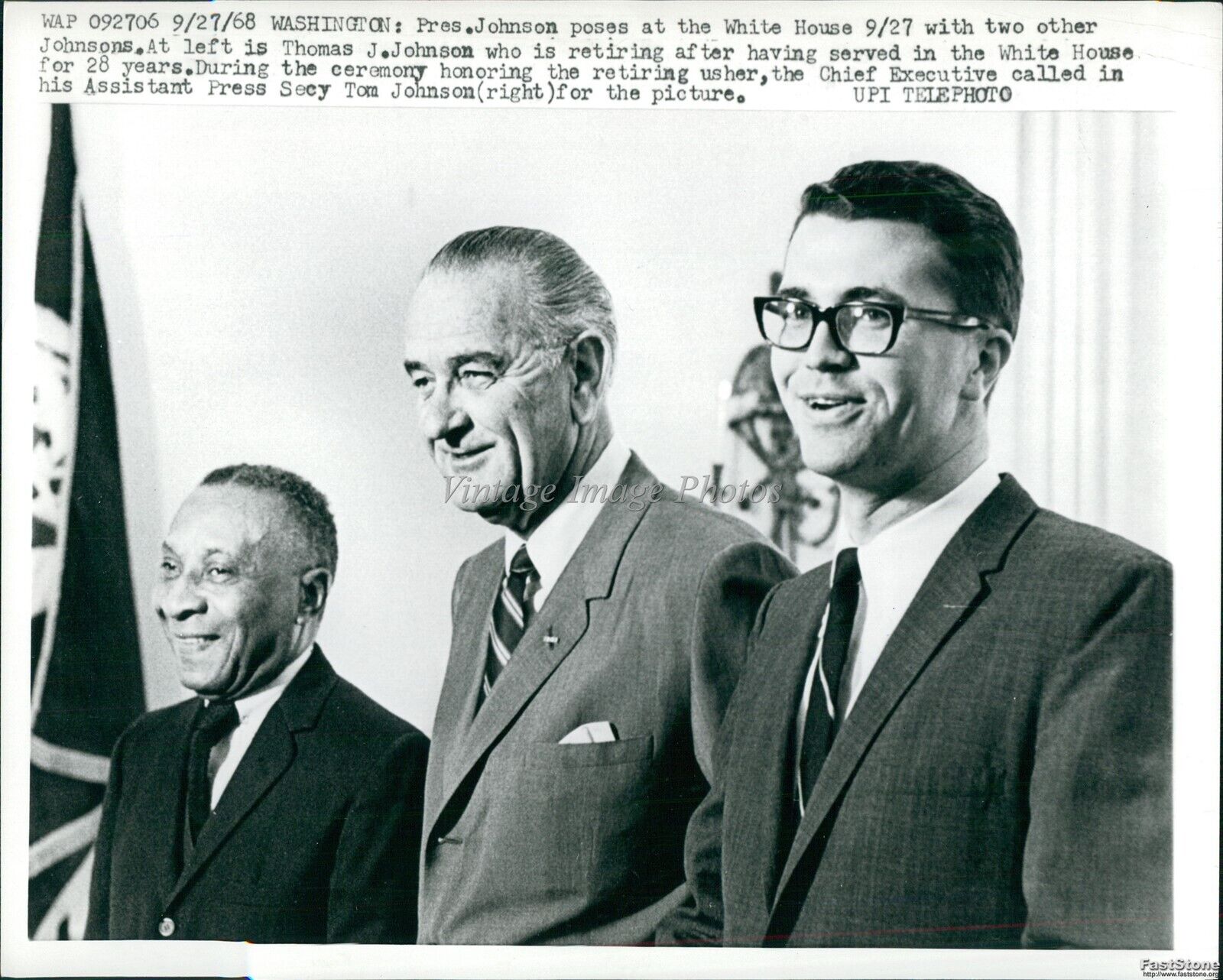 1968 Pres Johnson Honors Retiring Usher Thomas J Johnson Event Wirephoto 8X10
